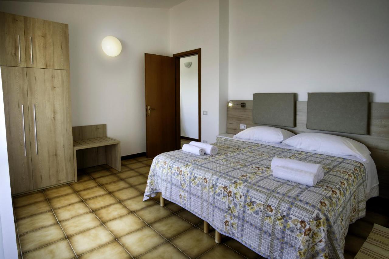 Residence Appartamenti Caffarena Arbatax Luaran gambar