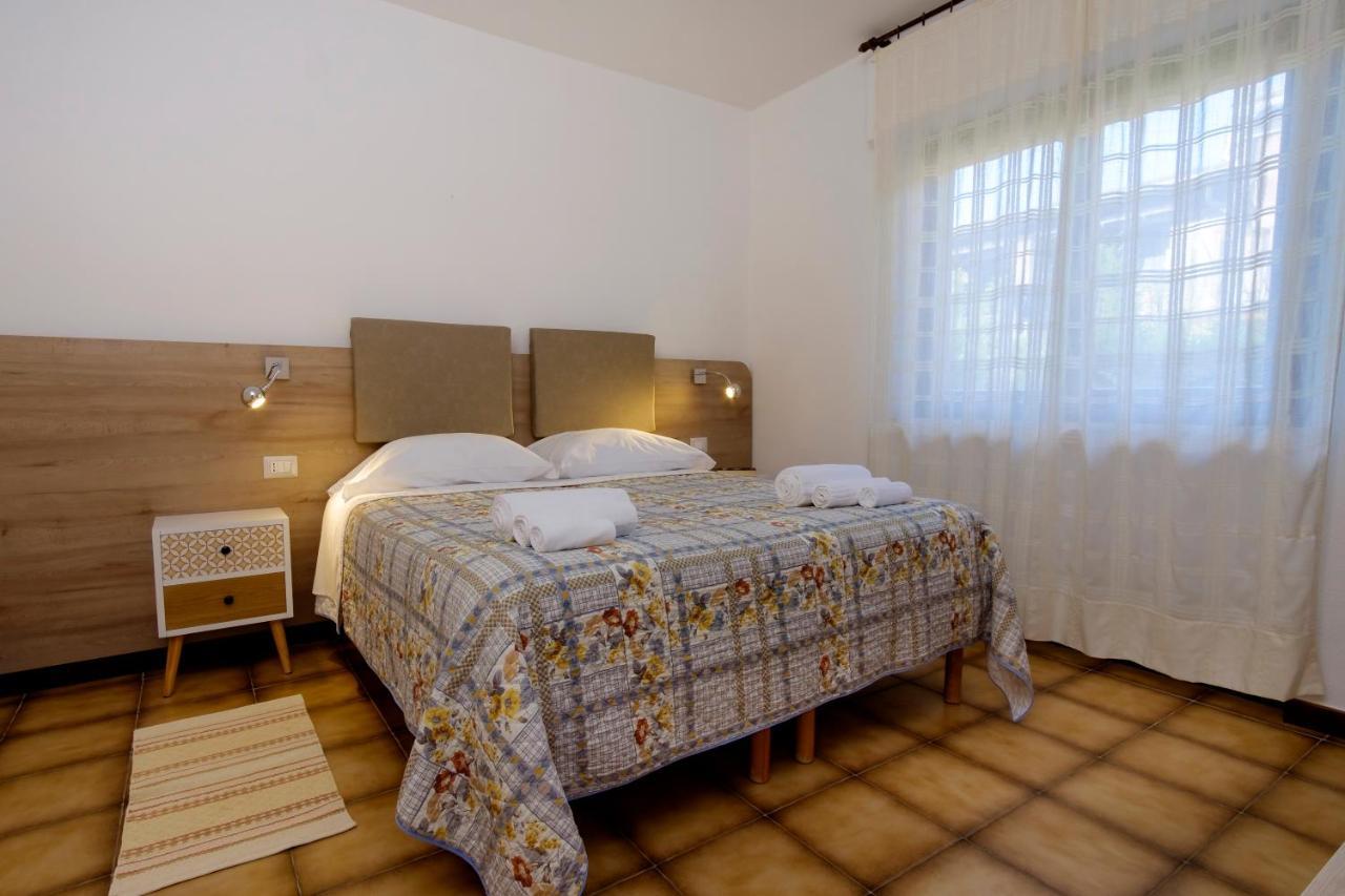 Residence Appartamenti Caffarena Arbatax Luaran gambar